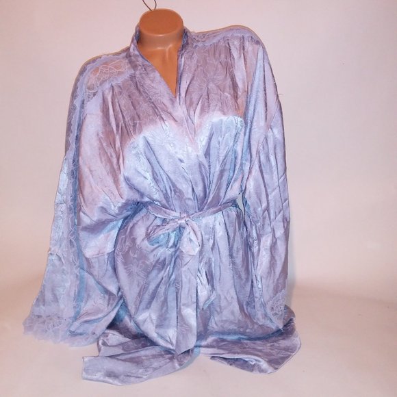 Victoria Secret Sleepwear Lingerie Robe Kimono Floral Blue Lace Trim Luxe Collec - Picture 1 of 12